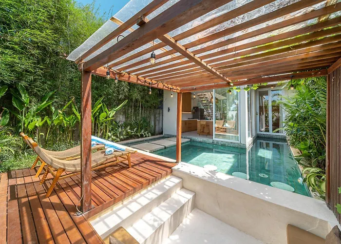 Loom - Contemporary 2br With Pool In Vibrant *