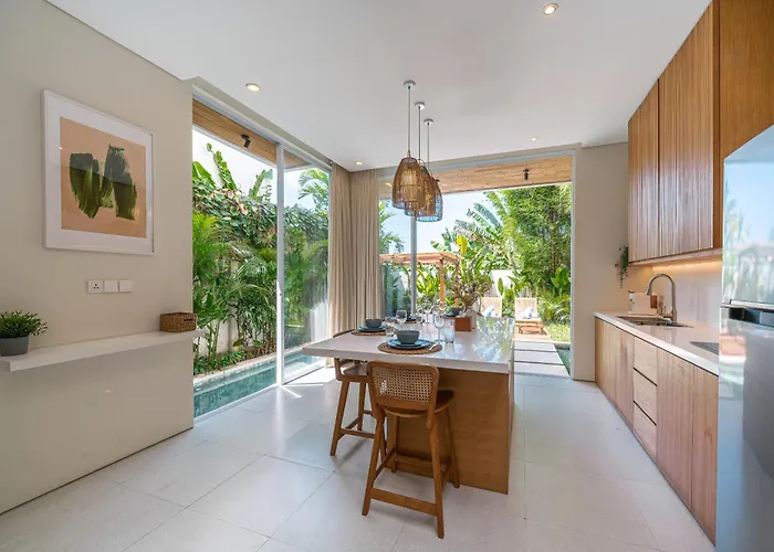 Loom - Contemporary 2br With Pool In Vibrant *